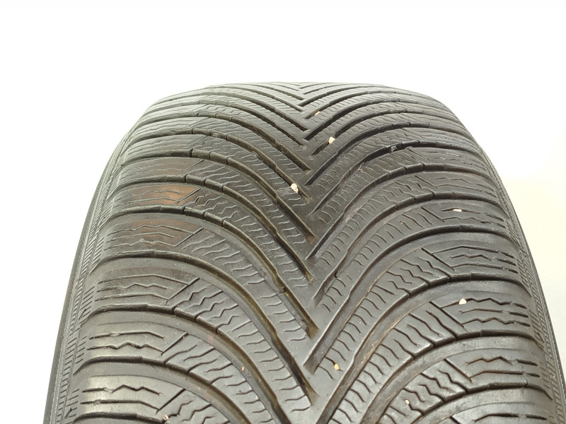 Michelin Alpin 5 tyre