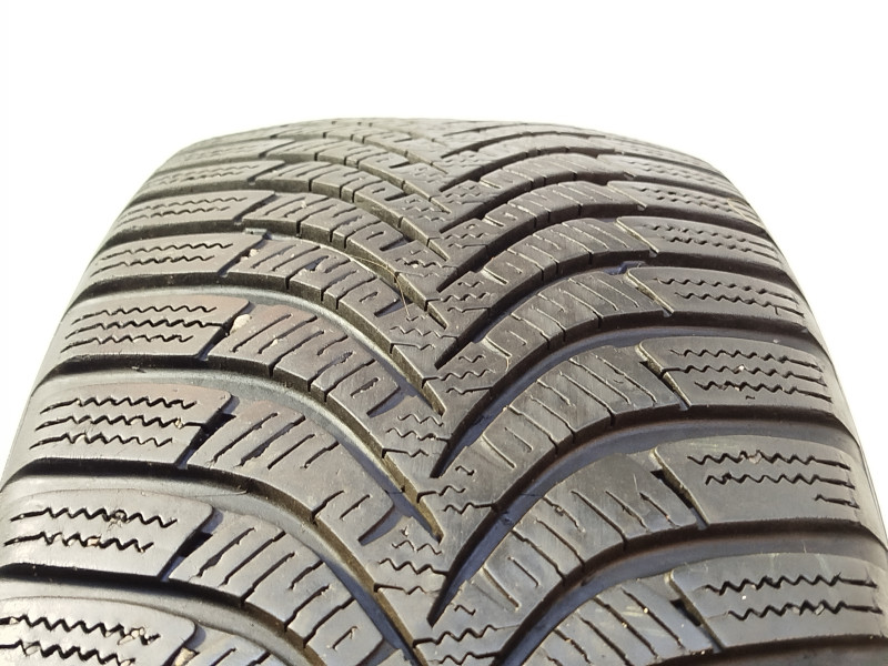 Hankook W452 Winter icept RS2 tyre