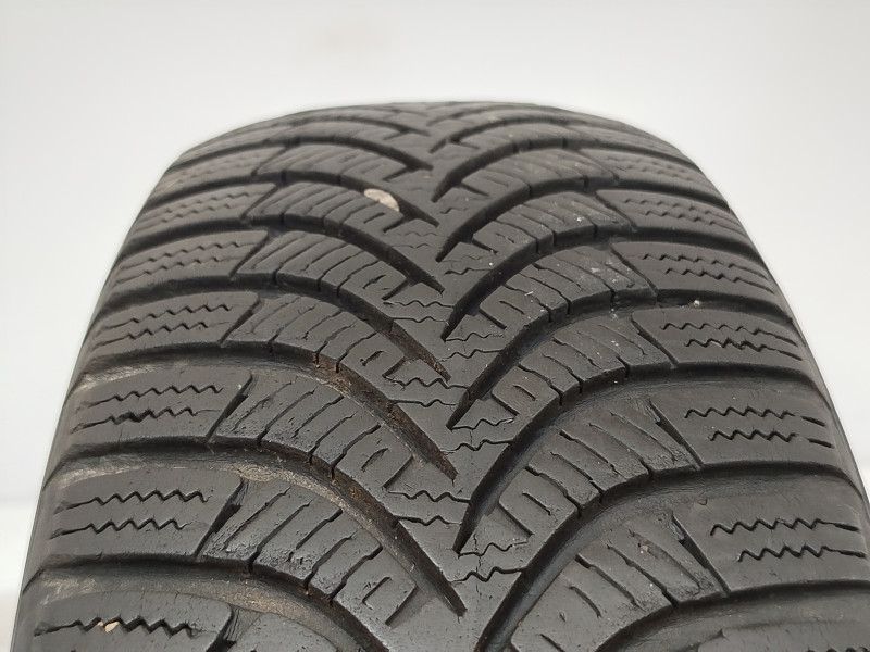 Hankook W452 Winter icept RS2 tyre