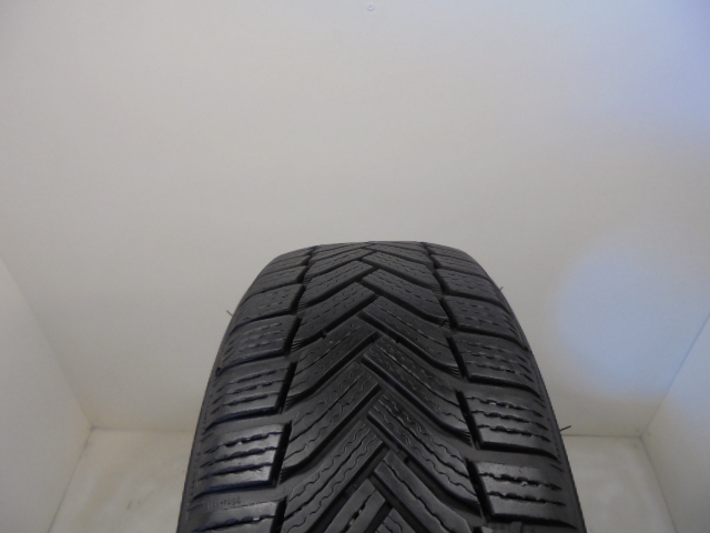 Michelin Alpin 6 tyre
