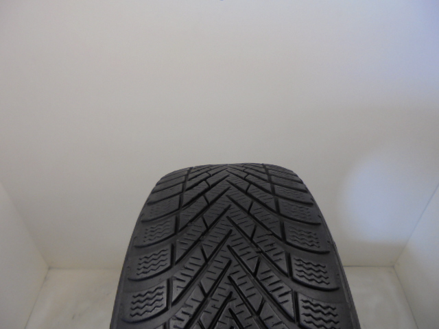 Pirelli Winter Cinturato tyre