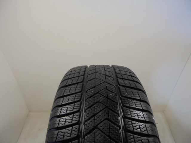 Pirelli Sottozero 3 tyre