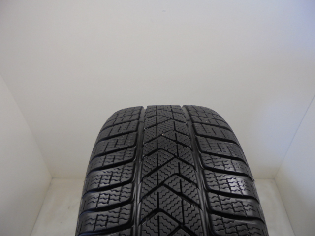 Pirelli Sottozero 3 tyre