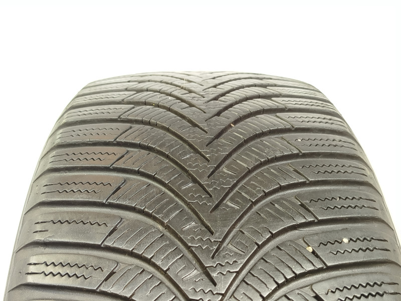 Hankook W452 Winter icept RS2 tyre