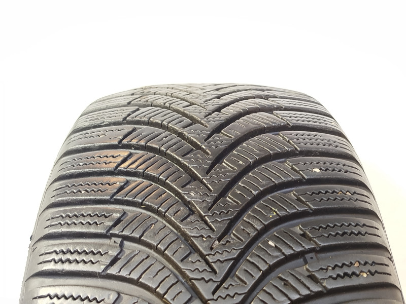 Hankook W452 Winter icept RS2 tyre