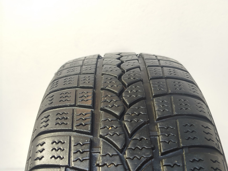 Riken Snowtime B2 tyre