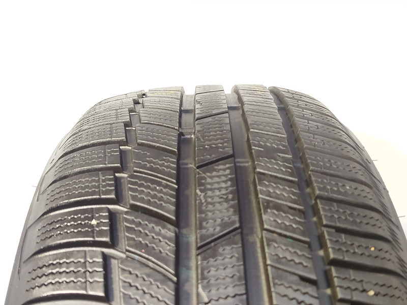 Toyo S954 Snowprox tyre