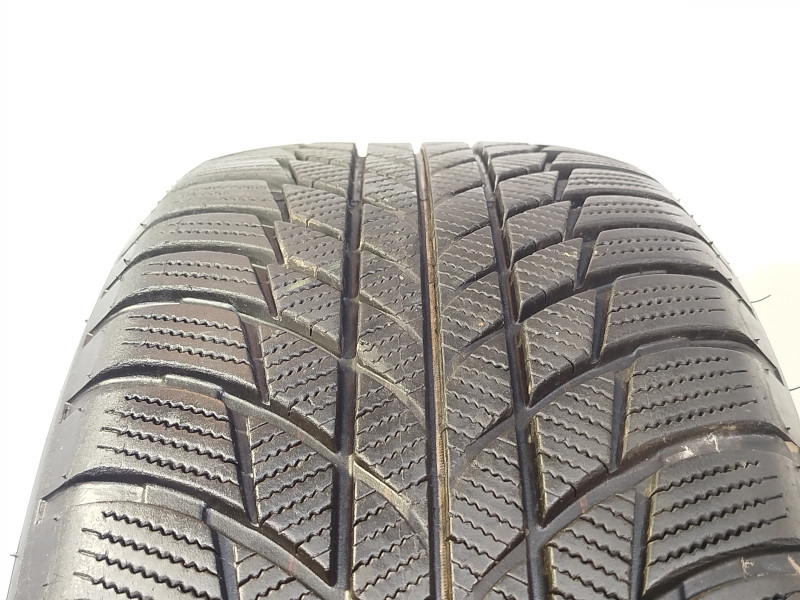 Bridgestone LM001 RFT tyre