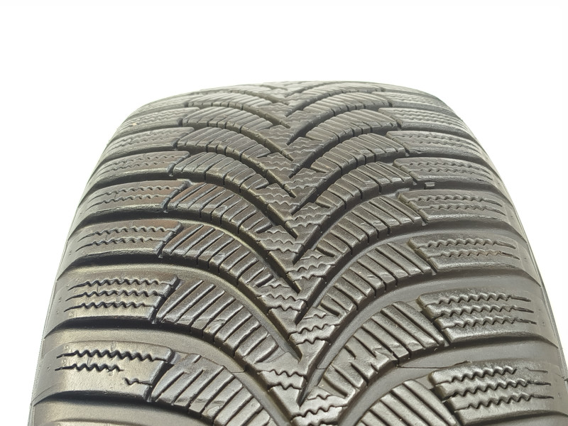 Hankook W452 Winter icept RS2 tyre