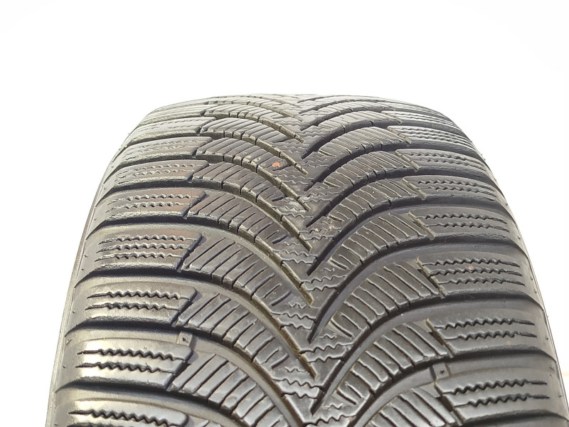 Hankook W452 Winter icept RS2 tyre