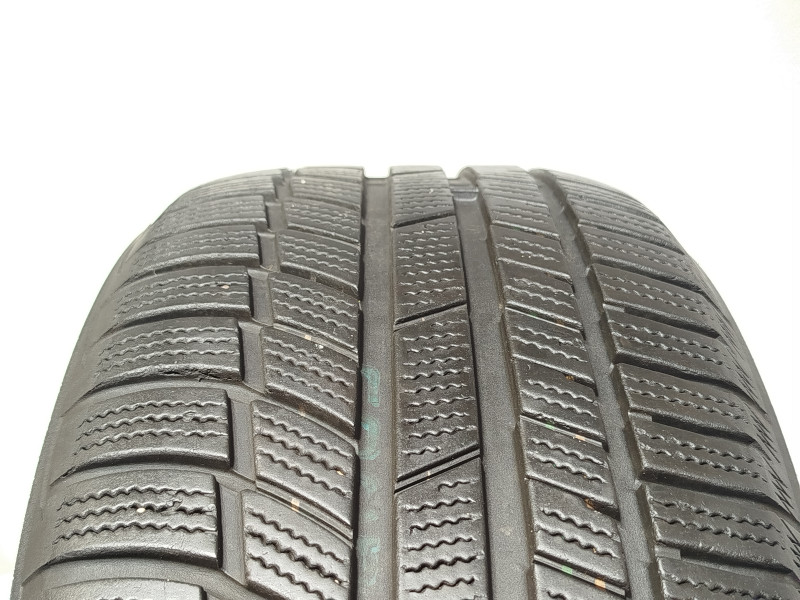 Toyo S954 Snowprox tyre
