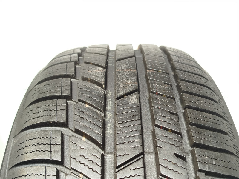 Toyo S954 Snowprox tyre