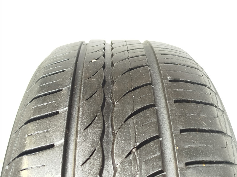 Pirelli Cinturato P1 tyre