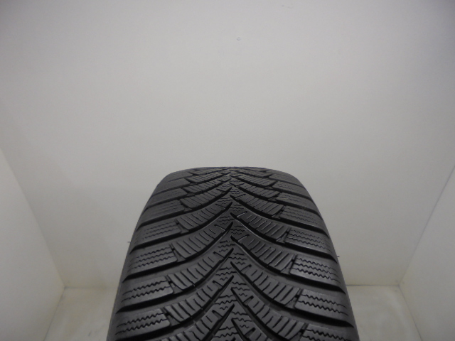 Hankook W452 Winter icept RS2 tyre