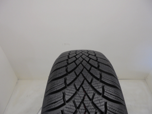 Bridgestone LM005 tyre