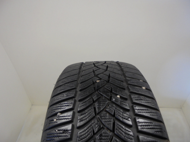 Goodyear Ultragrip Performance G1 tyre