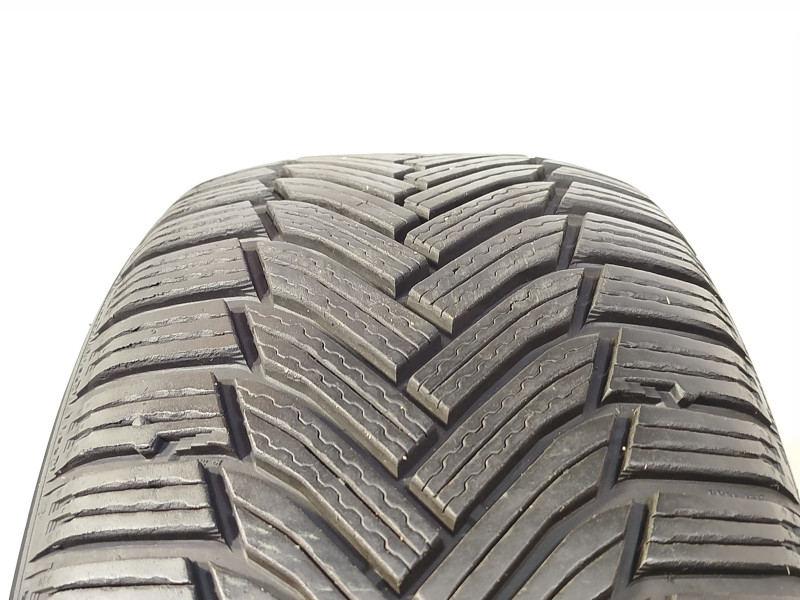 Michelin Alpin 6 tyre