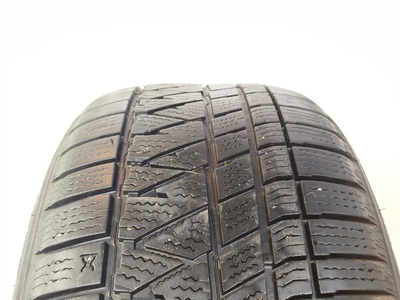 Kumho WS71 WinterCraft tyre