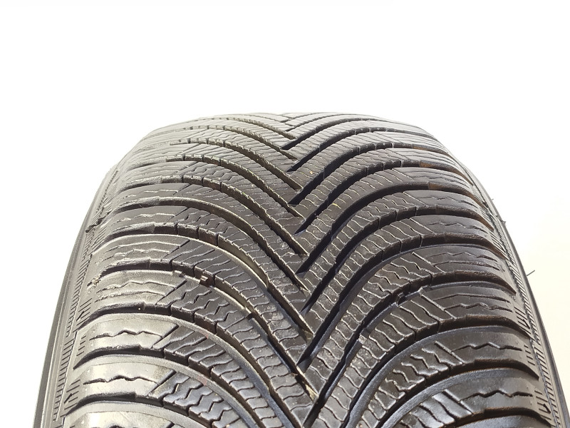 Michelin Alpin 5 tyre