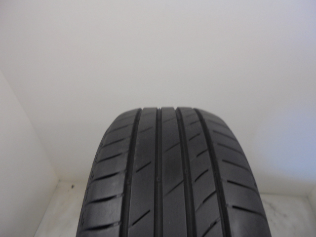 Kumho PS71 tyre