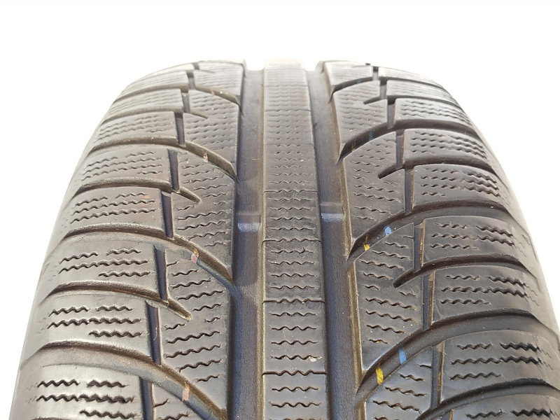 Toyo S943 tyre