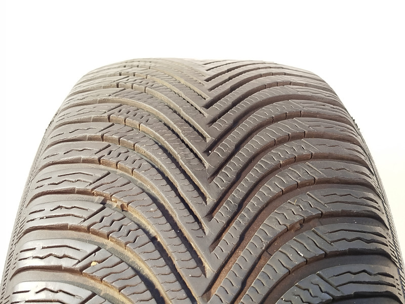 Michelin Alpin 5 tyre