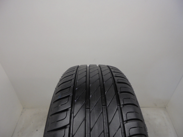 Kleber Dynaxer HP4 tyre