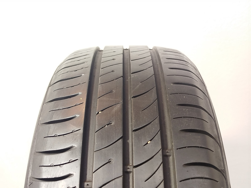Kumho ES01 tyre