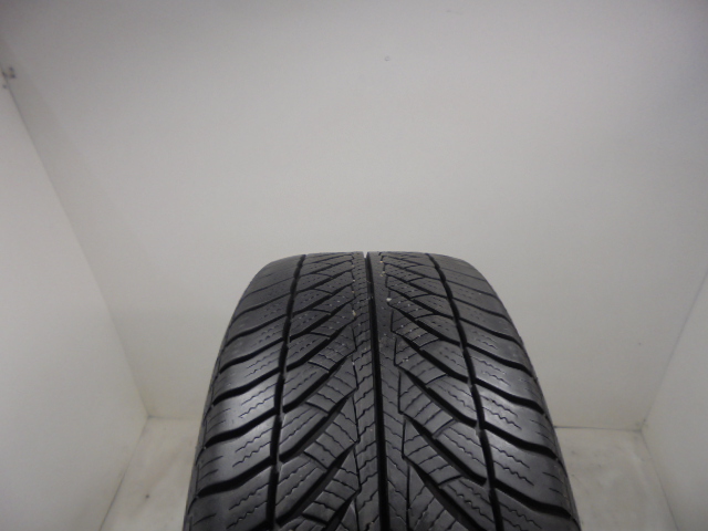 Goodyear Ultragrip 8 Performance tyre