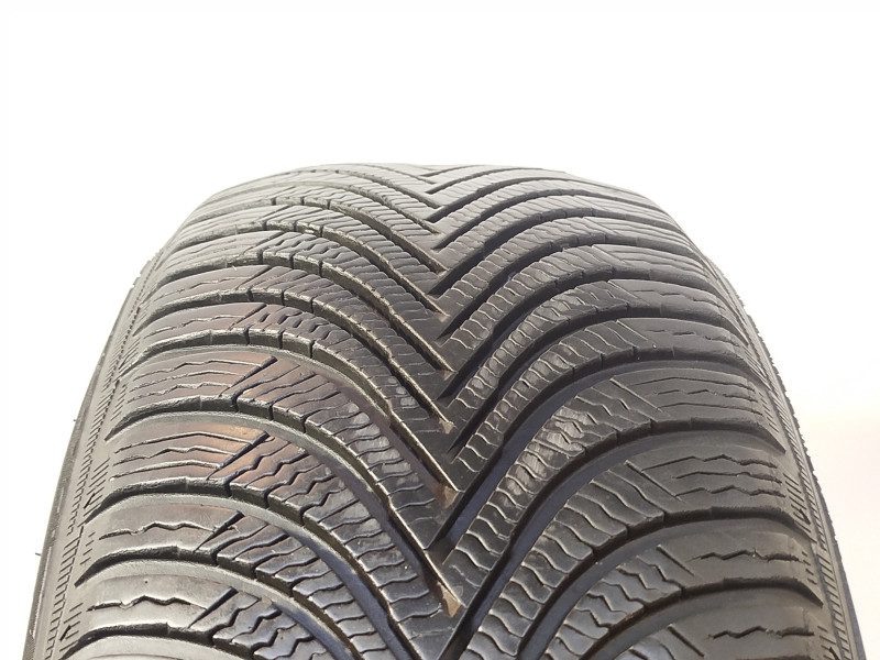Michelin Alpin 5 tyre