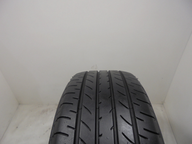 Yokohama E51B Bluearth tyre