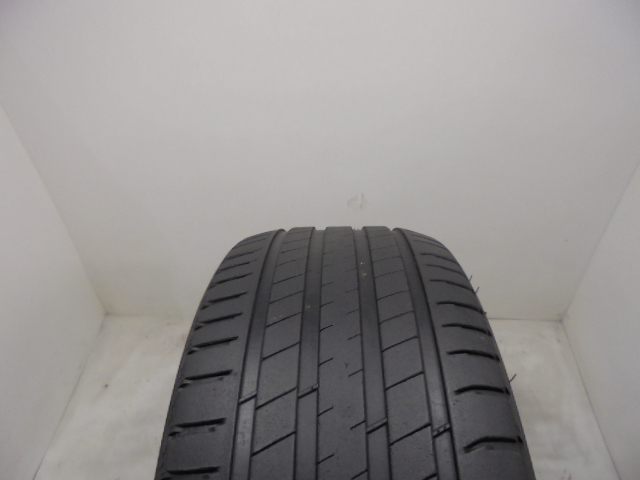Michelin Latitude Sport 3 tyre