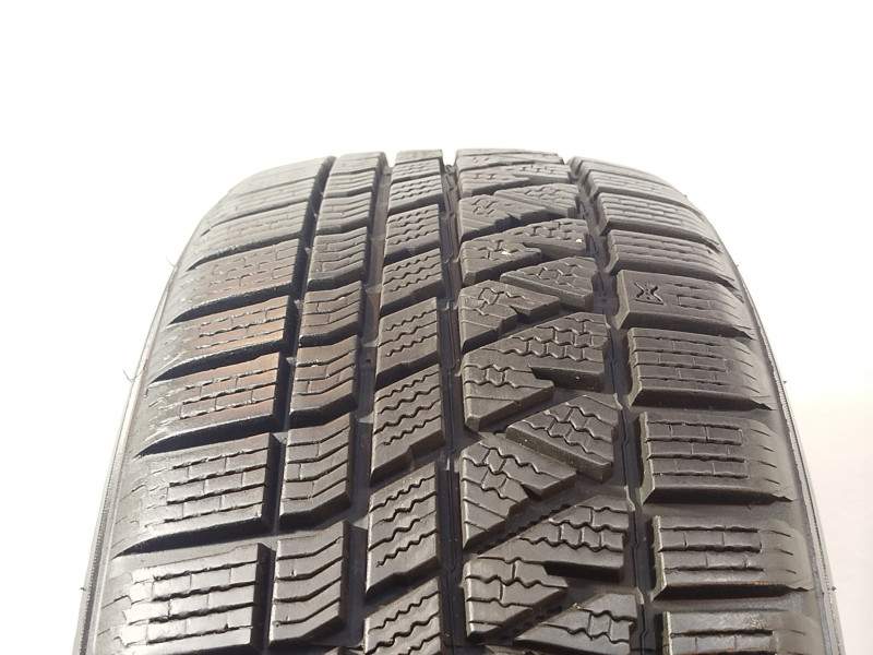 Kumho WS71 tyre