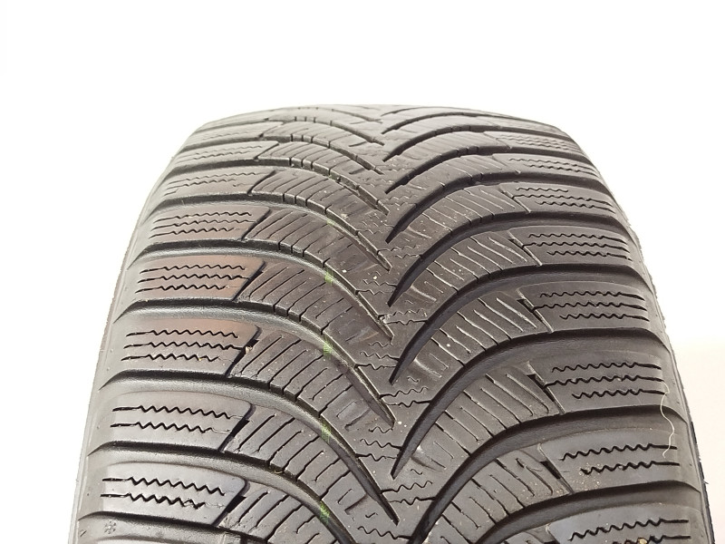 Hankook W452 tyre