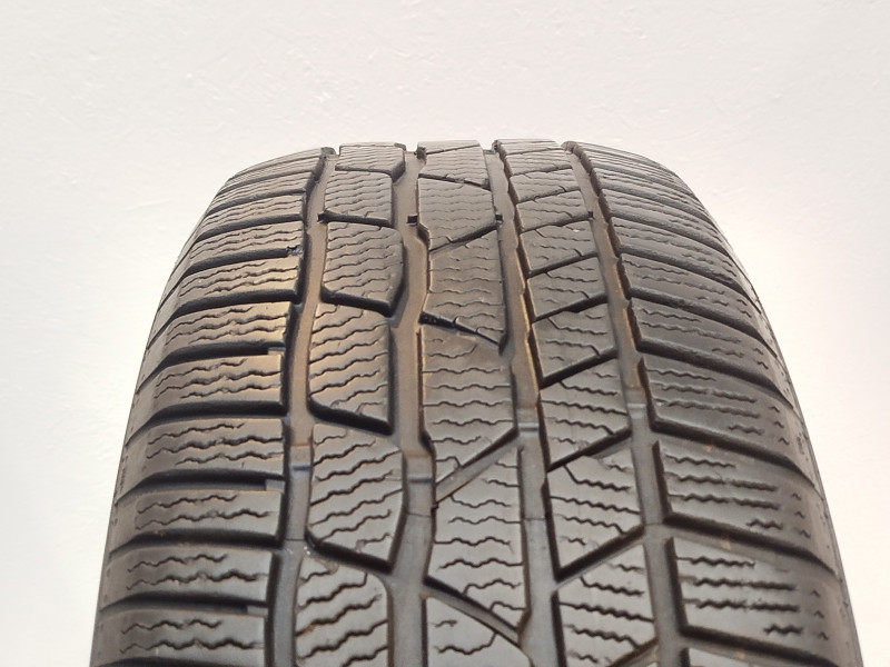 Continental TS830P tyre