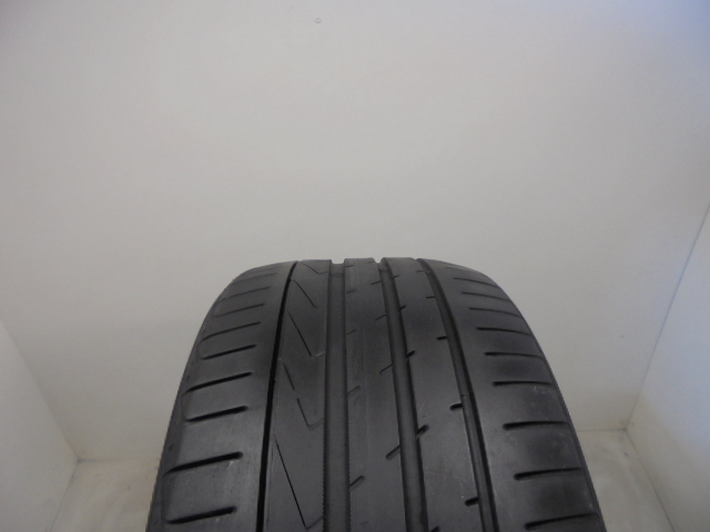 Hankook K117 Ventus S1 Evo 2 tyre