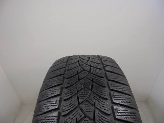 Goodyear Ultragrip Performance G1 tyre
