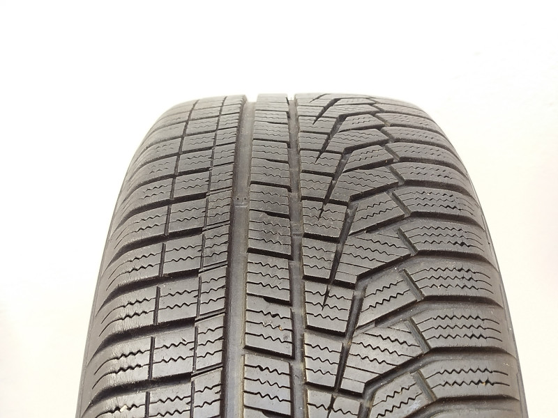 Hankook W320 Winter Icept Evo2 tyre