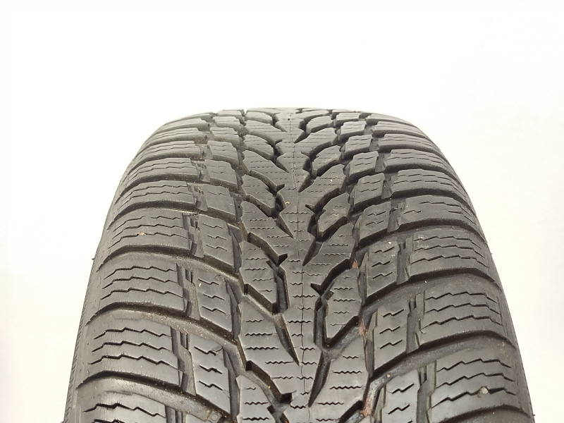 Nokian WR Snowproof tyre