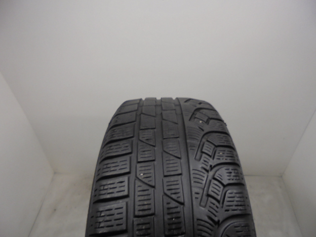 Pirelli Sottozero II tyre