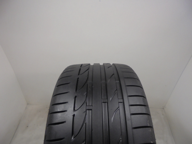 Bridgestone Potenza S001 RFT tyre