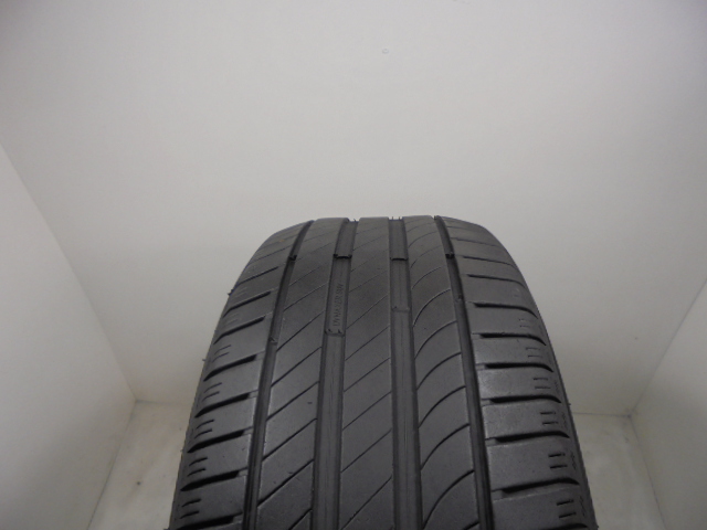 Kleber Dynaxer SUV tyre