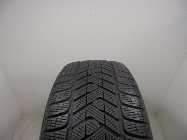 Pirelli Scorpion Winter tyre
