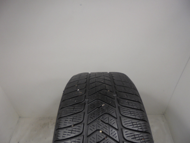 Pirelli Scorpion Winter tyre
