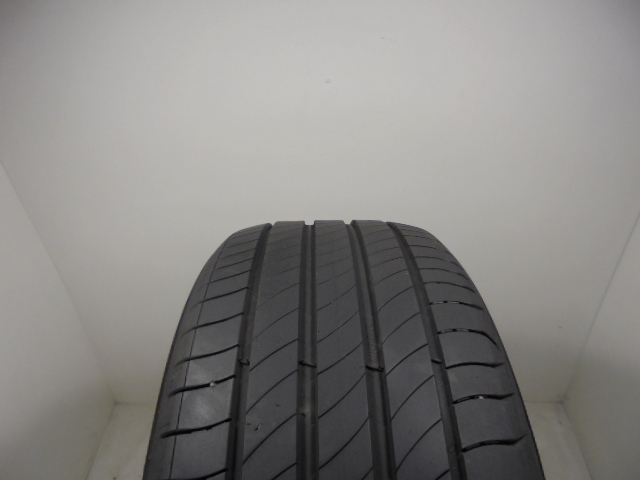Michelin Primacy 4 tyre