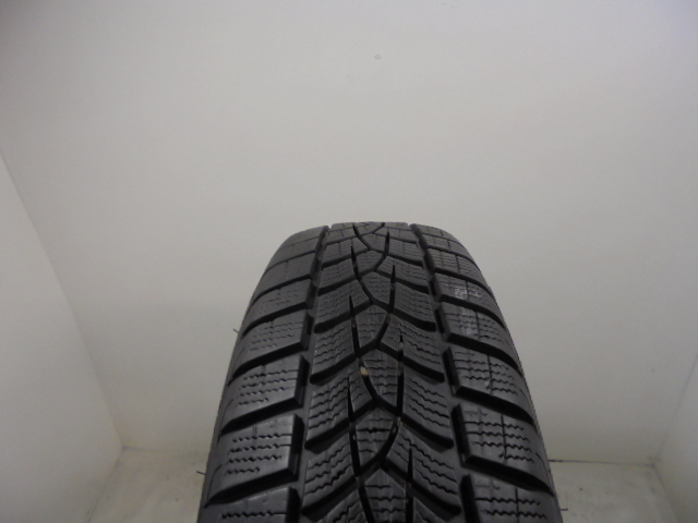 Goodyear Ultragrip Performance+ tyre