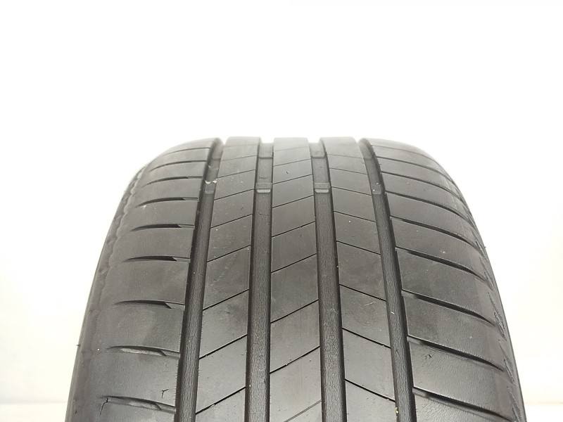 Bridgestone T005 tyre