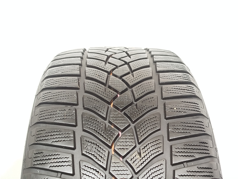 Goodyear Ultragrip Performance+ tyre