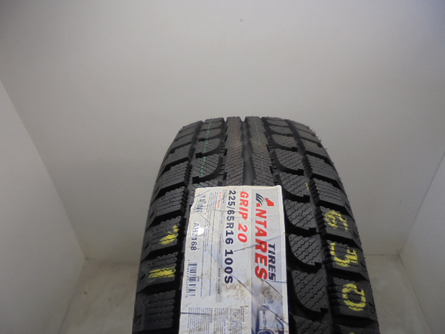 Antares Grip 20 tyre
