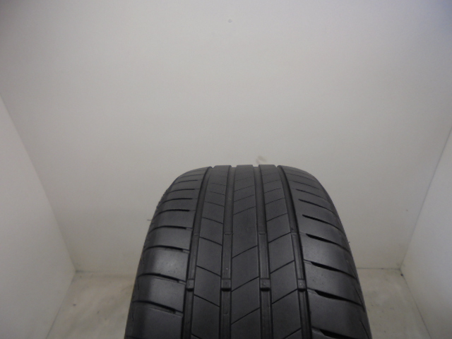 Bridgestone T005 tyre